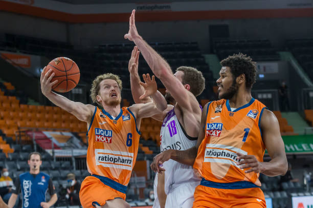 从阿贾克斯 从阿贾克斯