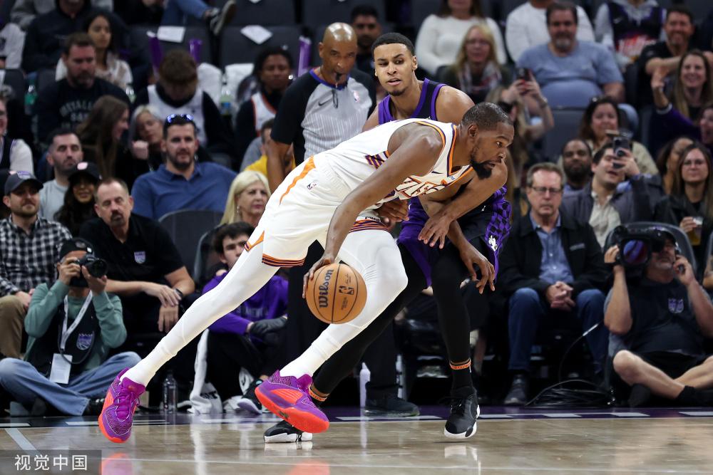 巴萨迟迟未 巴萨迟迟未